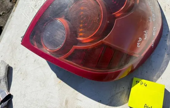 Nissan Almera N16 Rear/tail lights 