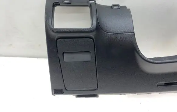 Subaru Outback Dashboard lower bottom trim panel 66075AG060