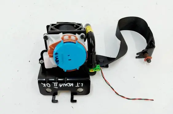 Hyundai Kona II Rear seatbelt 89870HF100