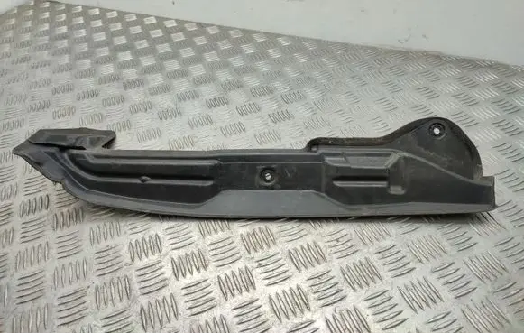 Seat Exeo (3R) Fender end trim 8E0821111A