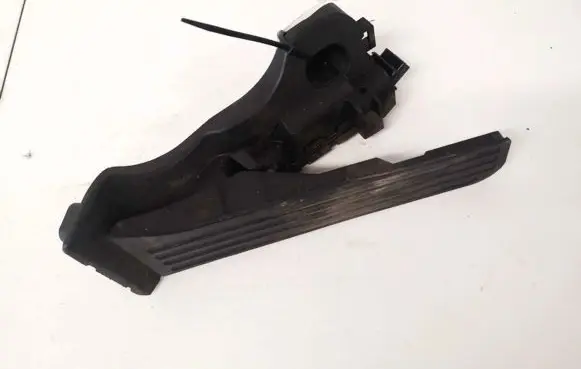 Skoda Octavia Mk2 (1Z) Accelerator throttle pedal 1k1721503p