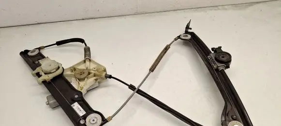 BMW 6 F06 Gran coupe Front door window regulator with motor 7275398