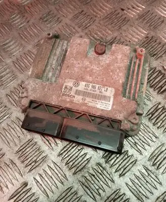 Skoda Octavia Mk2 (1Z) Engine control unit/module 03G906021LB 0281013238
