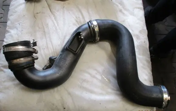 Volkswagen Amarok Intercooler hose/pipe 2H0145955
