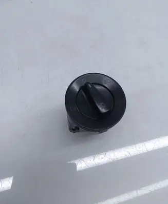 Volkswagen PASSAT B5.5 Light switch 1C0941531A
