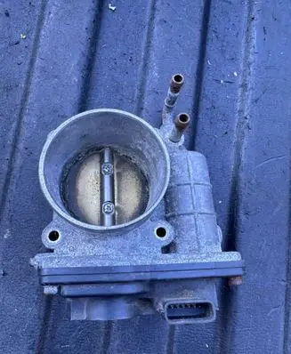 Infiniti FX Throttle valve 52602 8408