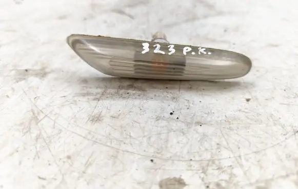 BMW 5 E60 E61 Front fender indicator light 8382104