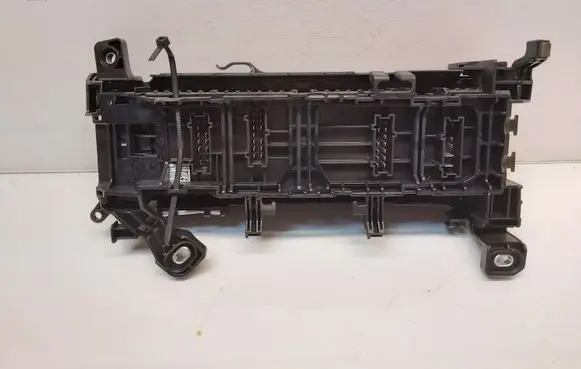 Mercedes-Benz B W246 W242 Fuse module A2465402614