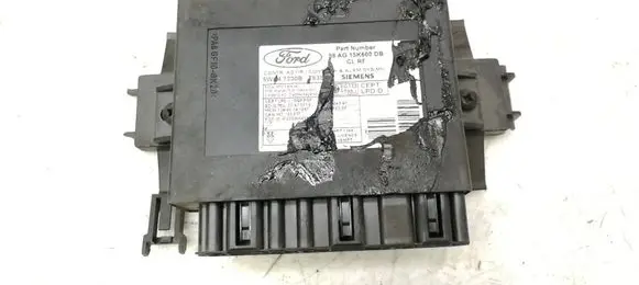 Ford Focus Comfort/convenience module 98AG15K600DB 5WK47230B