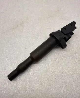High voltage ignition coil