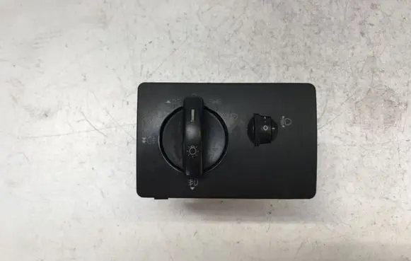 Ford Focus C-MAX Light switch 4M5T13A024LA