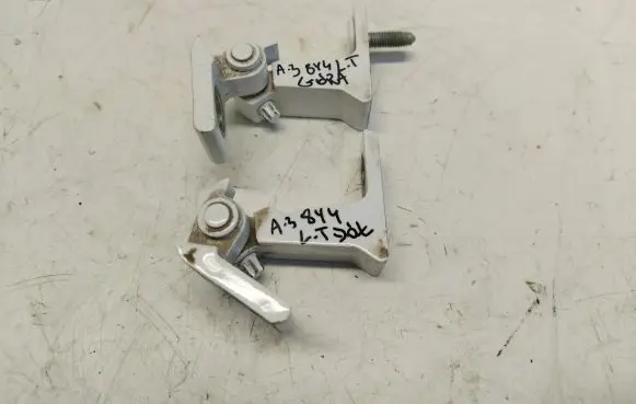 Audi A3 8Y Rear door hinge set 