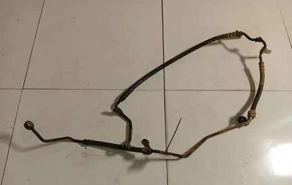 Mazda 6 Power steering hose/pipe/line 