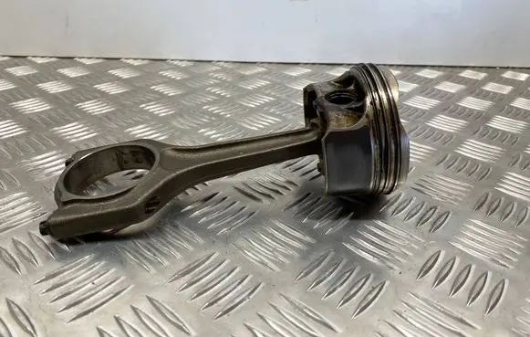 BMW 3 E90 E91 Piston with connecting rod 7589197