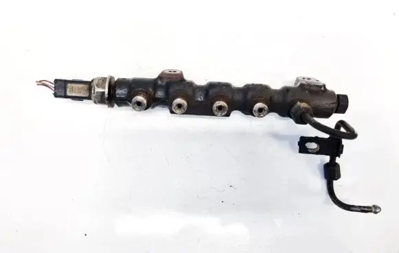 Citroen C4 I Fuel main line pipe 9654592680