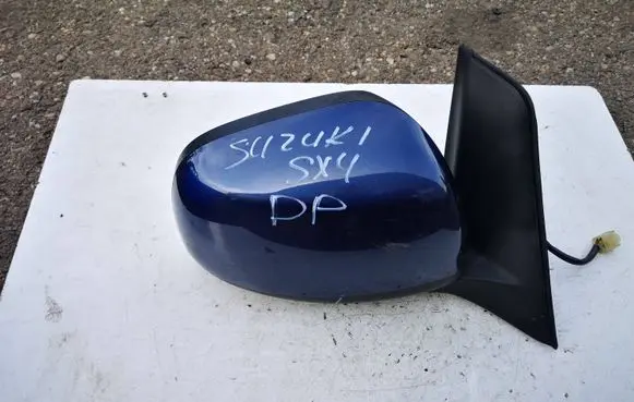 Suzuki SX4 Front door electric wing mirror 8470179J70