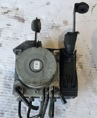 Ford Kuga II ABS Pump GV612C405CJ GV612C219DJ