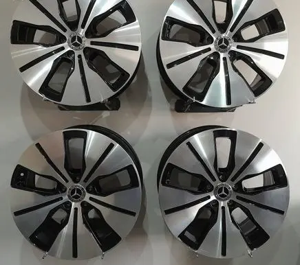 Mercedes-Benz EQC R19 alloy rim A2934011200