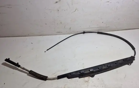 Audi Q7 4L Engine bonnet/hood lock release cable 4L1823535