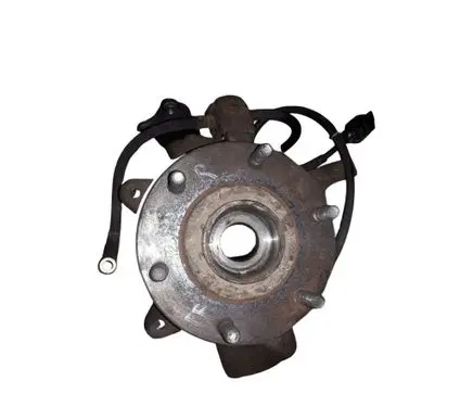 Mitsubishi Pajero Front wheel hub 3870A022