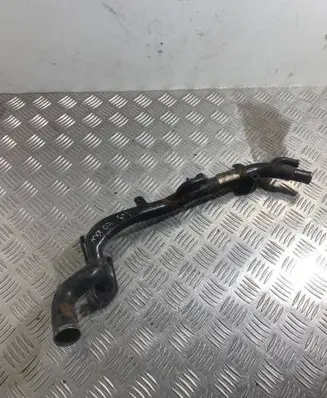 Opel Signum Engine coolant pipe/hose 55563692