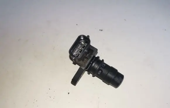 Volvo S80 Camshaft position sensor 30713370