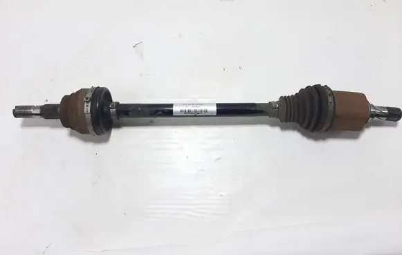Rear driveshaft
