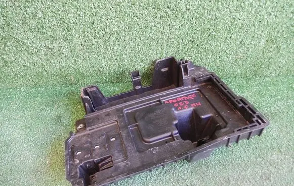 KIA Sportage Battery tray 