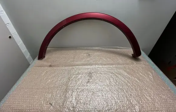 Fender trim (molding)