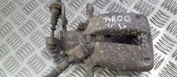 Opel Insignia A Rear brake caliper