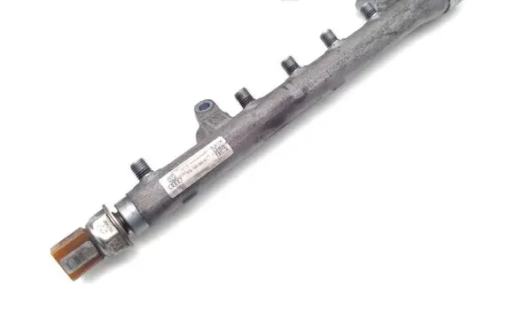 Volkswagen Golf Cross Fuel main line pipe 03L130089B 03L130764A 03L906051