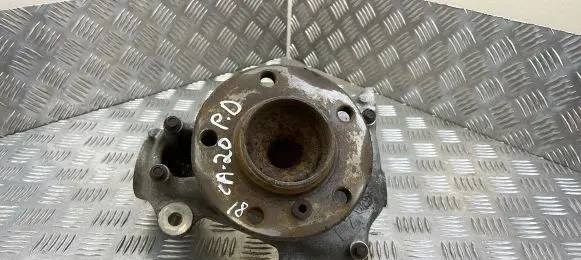 BMW 2 F22 F23 Front wheel hub 679228605