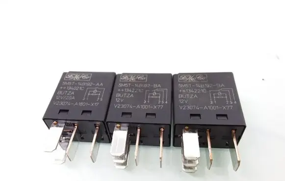 Land Rover Range Rover Sport L494 Other relay 5M5T14B192BA 5M5T14B192AA