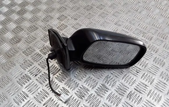 Toyota Corolla E120 E130 Front door electric wing mirror e11015440