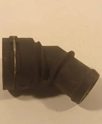 Volkswagen PASSAT B5.5 Engine coolant pipe/hose 1J0121619