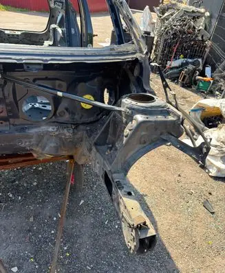 BMW 2 F45 Front quarter panel 475