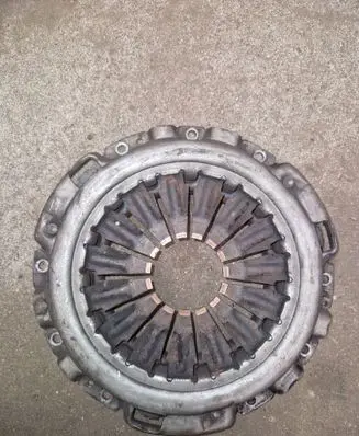 Nissan Navara D22 Pressure plate 