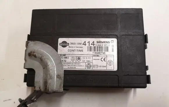 Nissan Almera N16 Comfort/convenience module 5WK48511 28551BM 7103487745