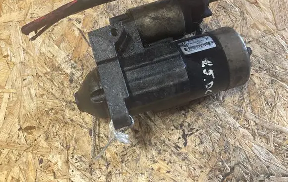 Renault Megane II Starter motor 8200227092 M000T91581
