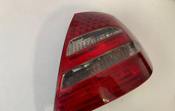 Mercedes-Benz E W211 Rear/tail lights A2118200664
