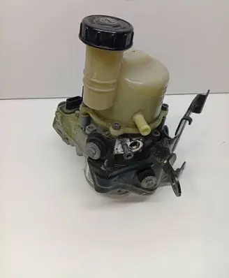 Dacia Sandero II Power steering pump 491101292R