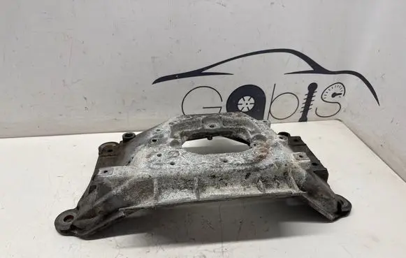 Porsche Macan (95B) Gearbox mounting bracket 95B399263