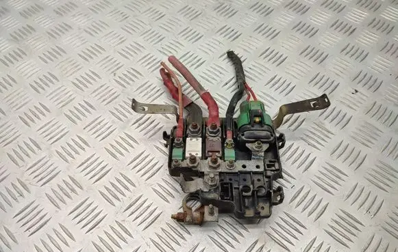 Opel Vivaro Positive wiring loom 8200520034