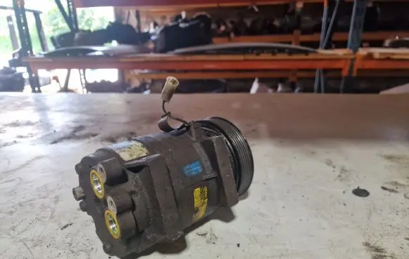 Volvo S60 Air conditioning (A/C) compressor (pump)
