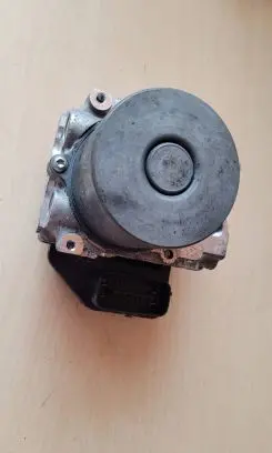 Mazda 6 ABS Pump 1338005670 GHR1437A0