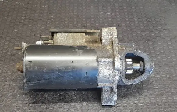 Audi A6 S6 C5 4B Starter motor 0001108174 078911023D 7660410143