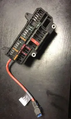 BMW 7 E65 E66 Fuse module 6900583