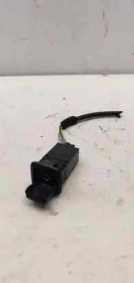 Skoda Octavia Mk2 (1Z) AUX in-socket connector 5J0035475