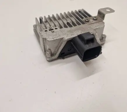 Jaguar F-Type Fuel injection pump control unit/module 7W839D372AA