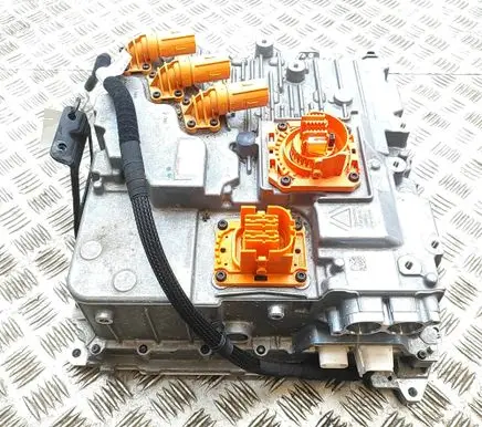 Porsche Taycan 9J1 Voltage converter inverter 9J1915673E